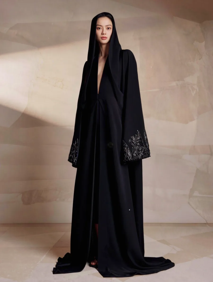 Generated cover illustrating abaya styling.